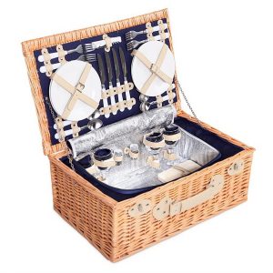 Picnic Basket 4 Person Wicker With Cooler Bag & Blanket
